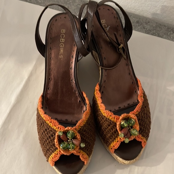 Y2k BCBG CROCHET Wedge Espadrilles Ankle wrap sandals 8 - Picture 2 of 11